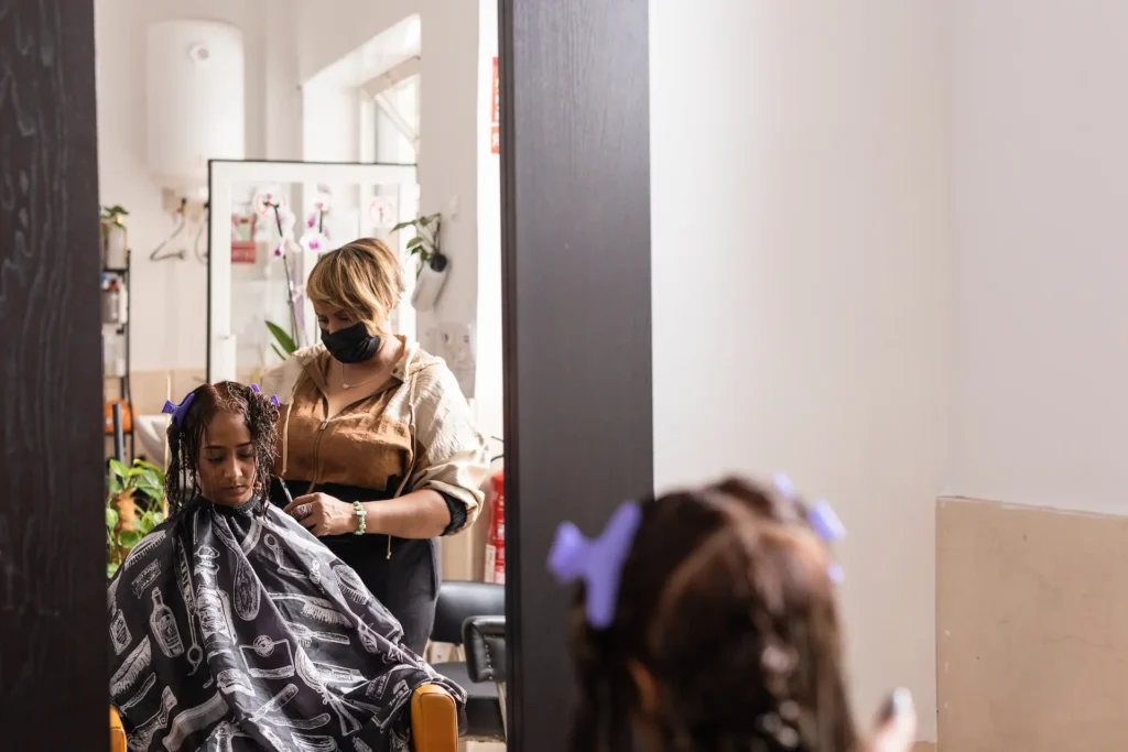 latin small business beauty salon entrepreneur ha 2025 01 09 03 24 23 utc